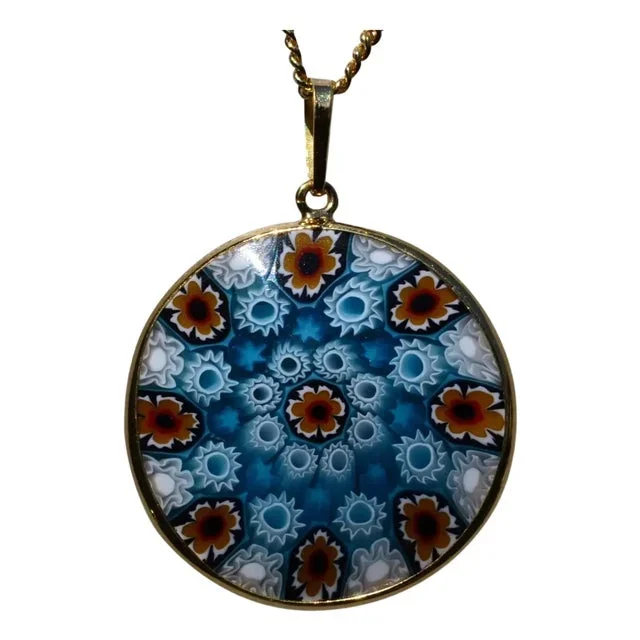 The Medart: Murano Venetian Glass Pendant in Yellow Gold