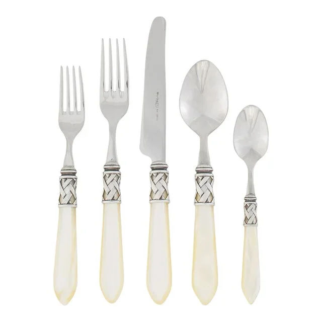 VIETRI Aladdin Antique Ivory Twenty-Piece Flatware Set Set, Service for Four