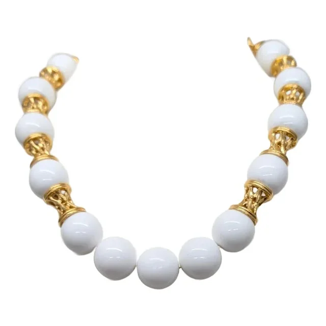 Vintage 1990s Signed Monet Goldtone & White Resin Beaded Necklace