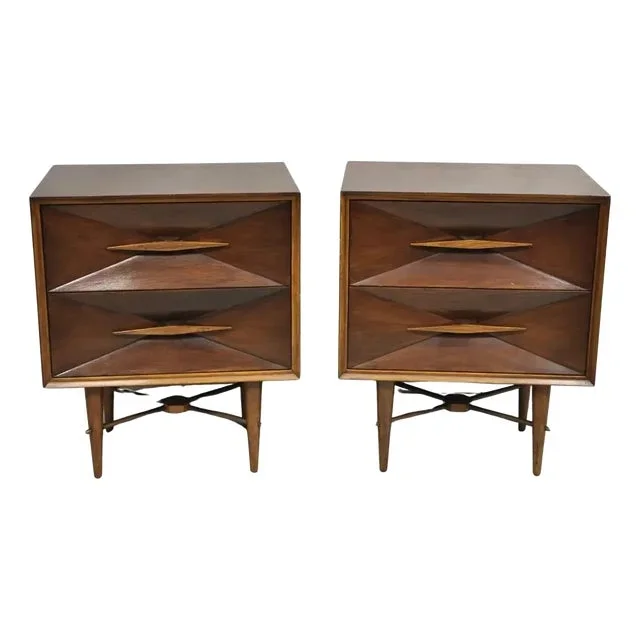 Vintage Mid Century Modern 3d Diamond Facade Walnut Nightstands – A Pair