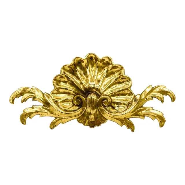 Vintage Rococo Brass Shell Pediment – French Provincial Wall Decor Accent