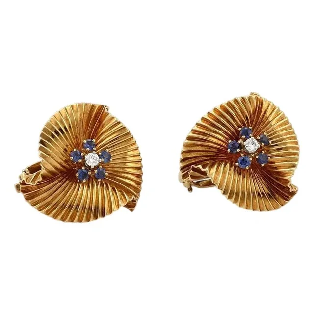 Vintage Tiffany & Co. Diamond Sapphire 18k Yellow Gold Floral Clip On Earrings